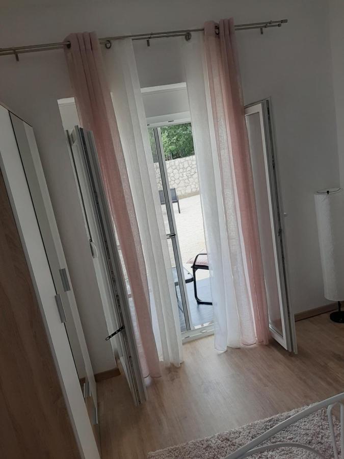 Ferienhaus Karlo Pridraga ภายนอก รูปภาพ