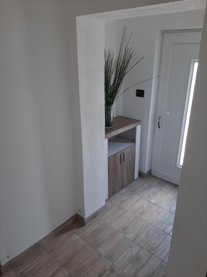 Ferienhaus Karlo Pridraga ภายนอก รูปภาพ