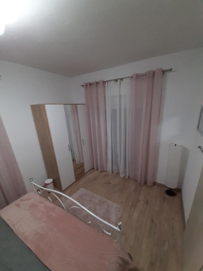 Ferienhaus Karlo Pridraga ภายนอก รูปภาพ
